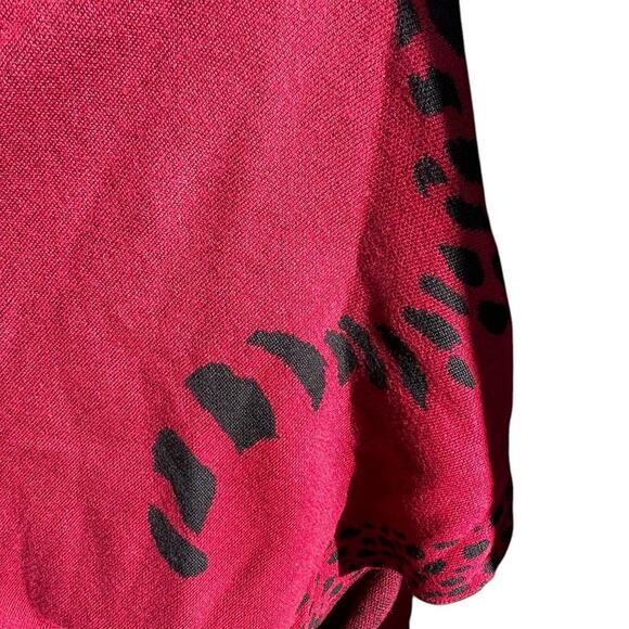 Chicos S/M leopard print Ruana wrap.  Red - Picture 6 of 12